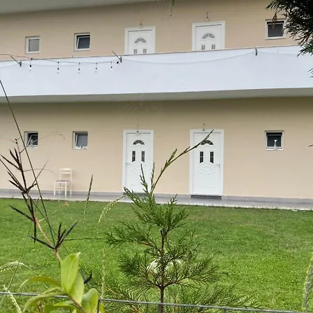 Vila Toska * Hamallaj